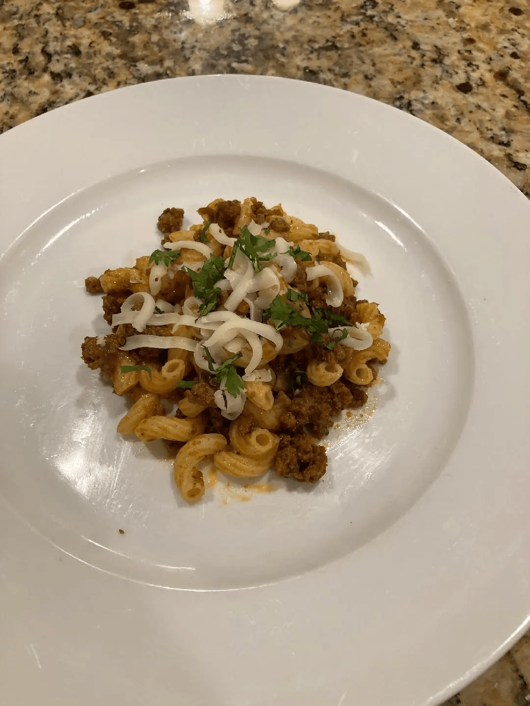 Hearty One-Pot Beef and Tomato Macaroni